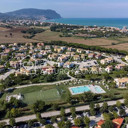 Apartmán 222- Bilocale Con Giardino E Aria Condizionata Al Adamo Ed Eva, Aria Condizionata, Wi-fi, Piscina - Al White Club Inclusa Marcelli